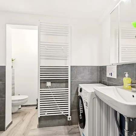Es06 Monteurunterkunft Esslingen - Wir Haben Weitere Unterkuenfte In Der Umgebung Apartment
